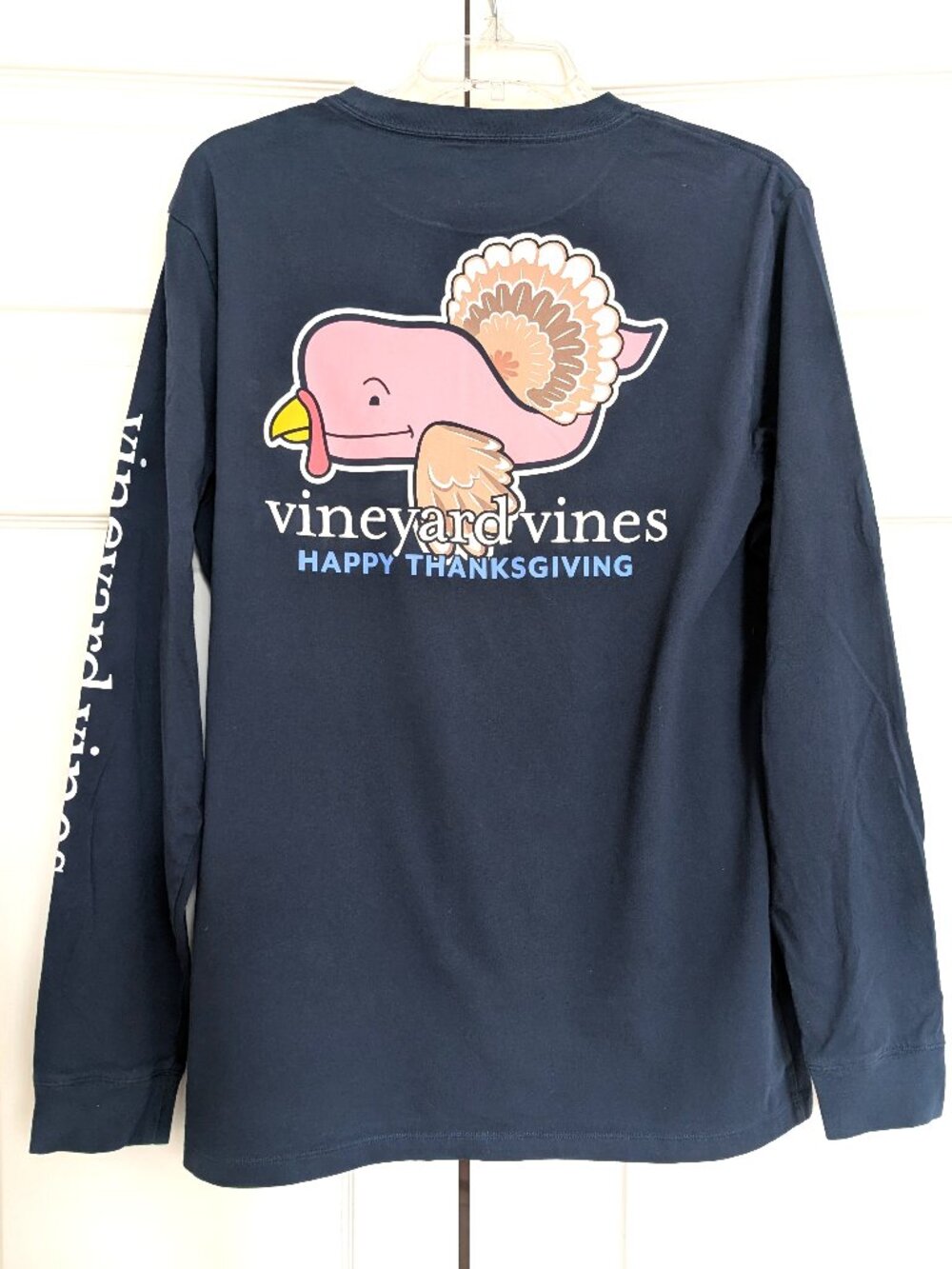 Vineyard Vines Men’s M Happy Thanksgiving Turkey Whale Long Sleeve Pocket Tee